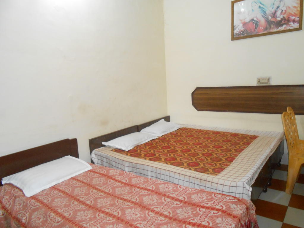 Gaurav Guest House 마투라 외부 사진